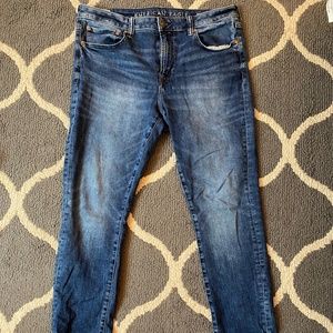 AE Medium Wash Skinny Jeans